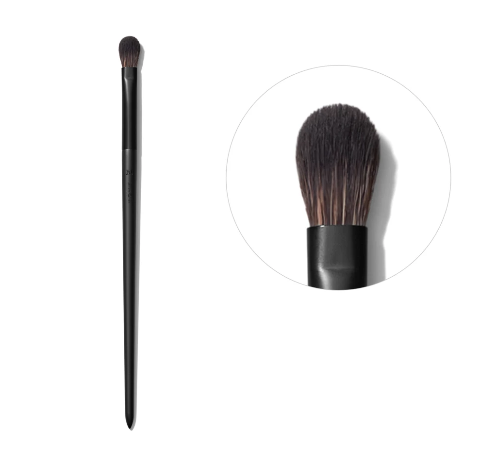 Morphe V205 Flat Domed Eyeshadow Brush