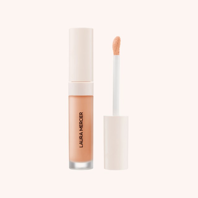 Real Flawless Weightless Perfecting Concealer 3N1