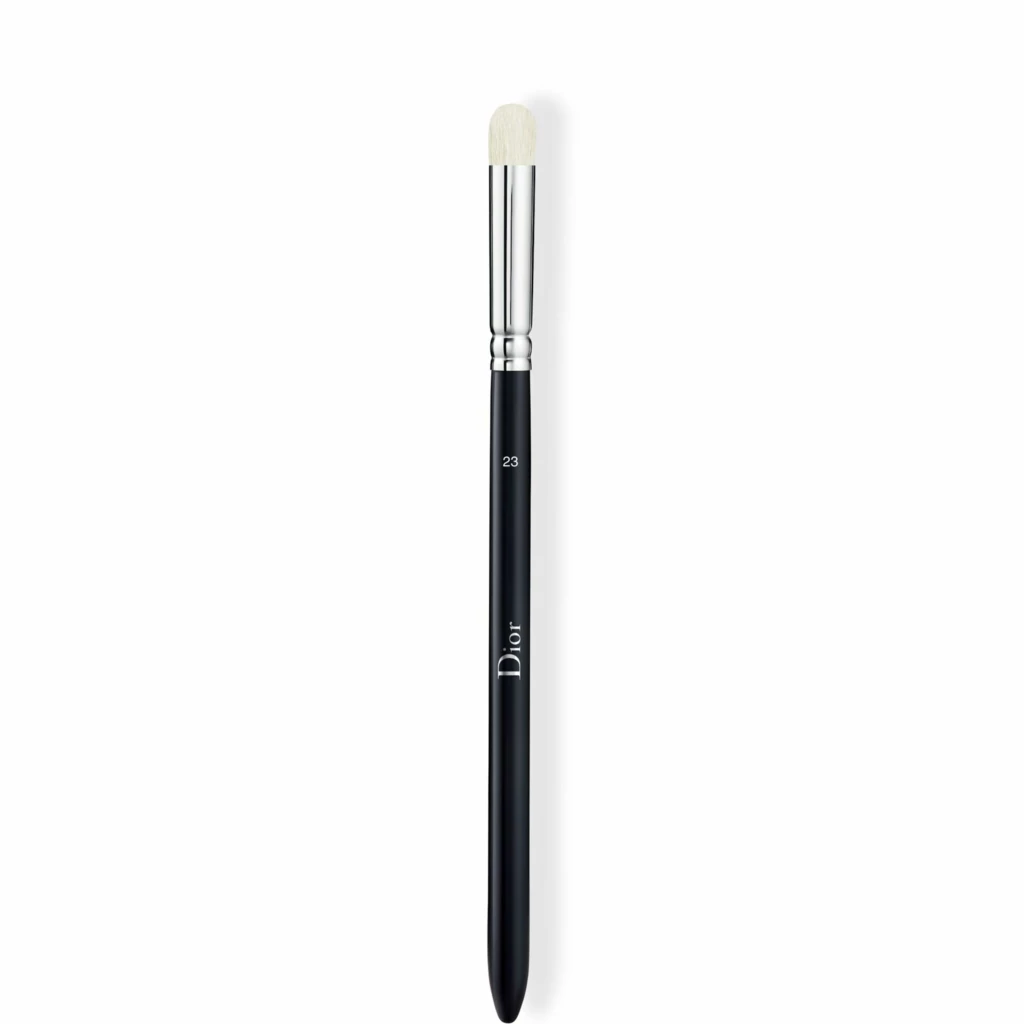 Backstage Large Eyeshadow Blending Brush N° 23