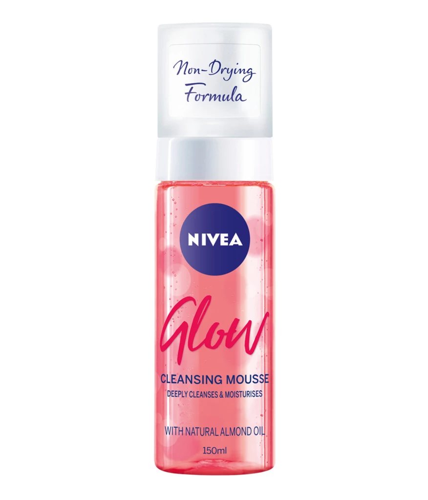 NIVEA Glow Cleansing Mousse 150 ml