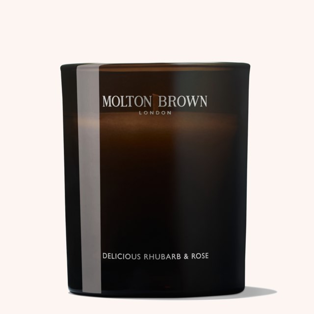 Delicious Rhubarb & Rose Signature Candle 190 g