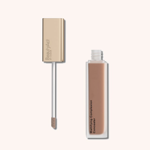 Mattifying Complexion Concealer 07W