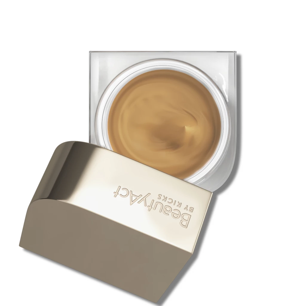 BeautyAct Prebiotic Defence Creamy Foundation 02W