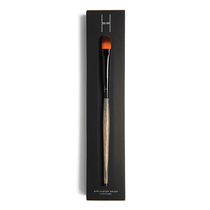 LH cosmetics Applicator Brush 305