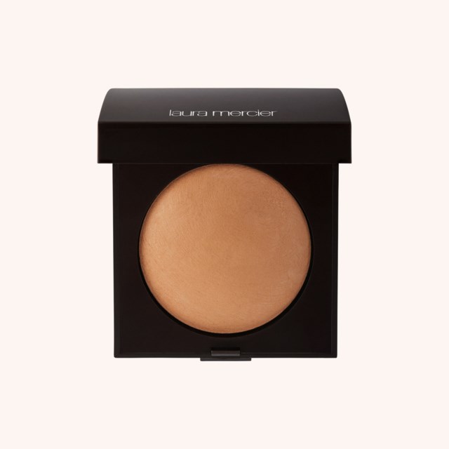 Matte Radiance Baked Powder 4