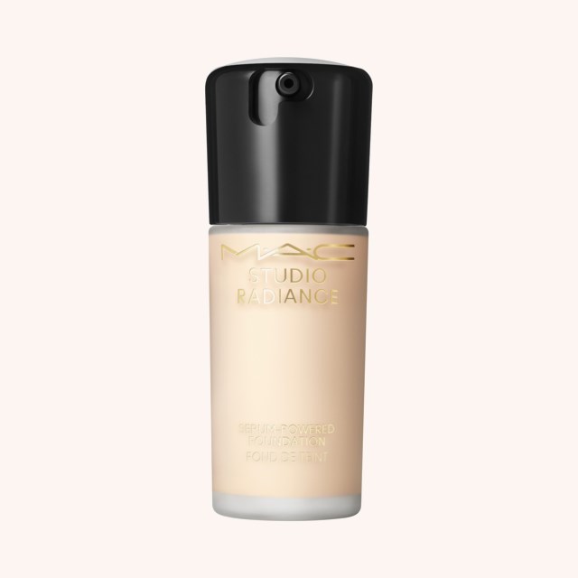 Studio Radiance Serum Powered Foundation NC 10