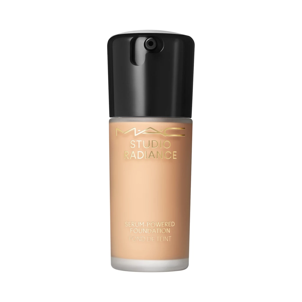 Studio Radiance Serum Powered Foundation NW 20