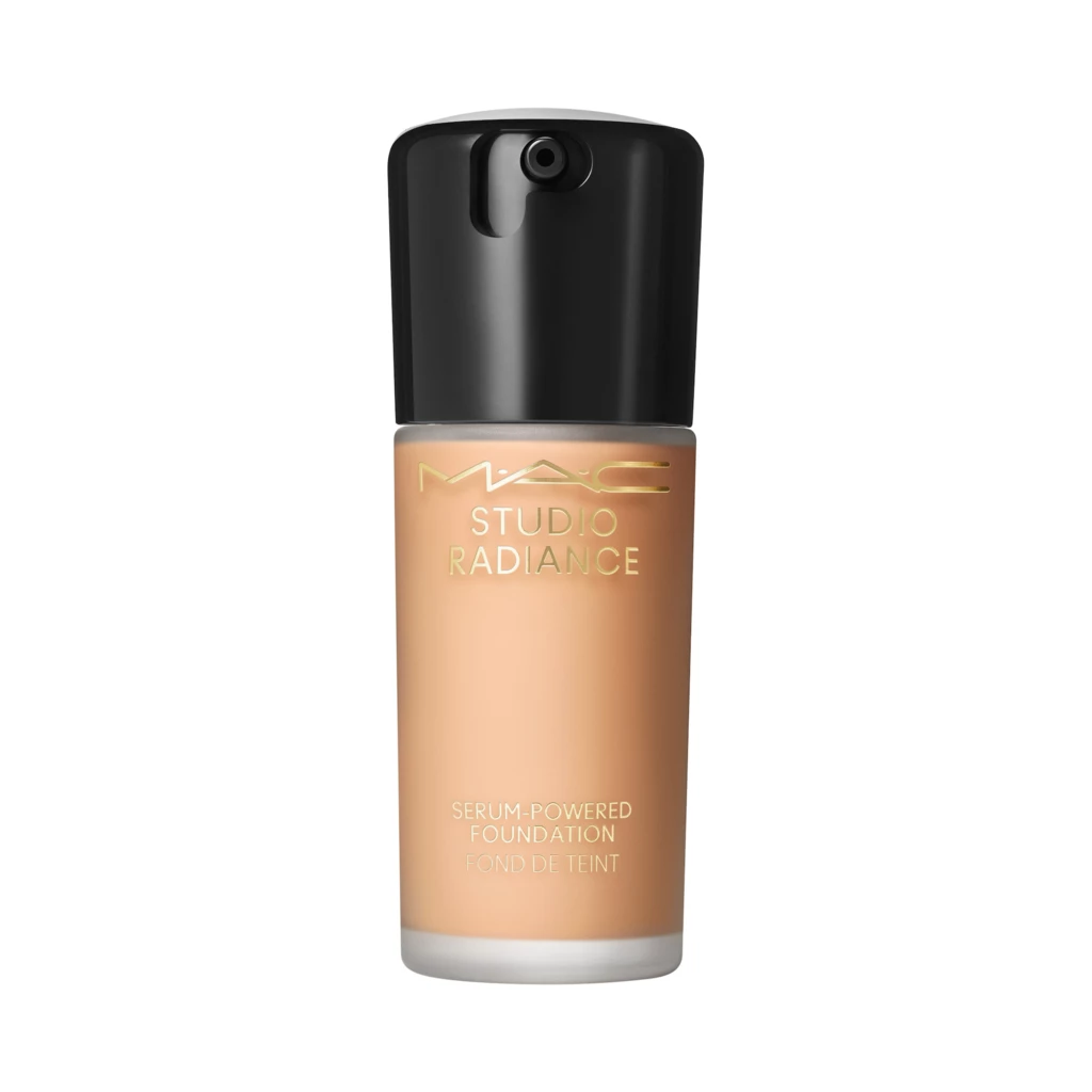 Studio Radiance Serum Powered Foundation NW 22