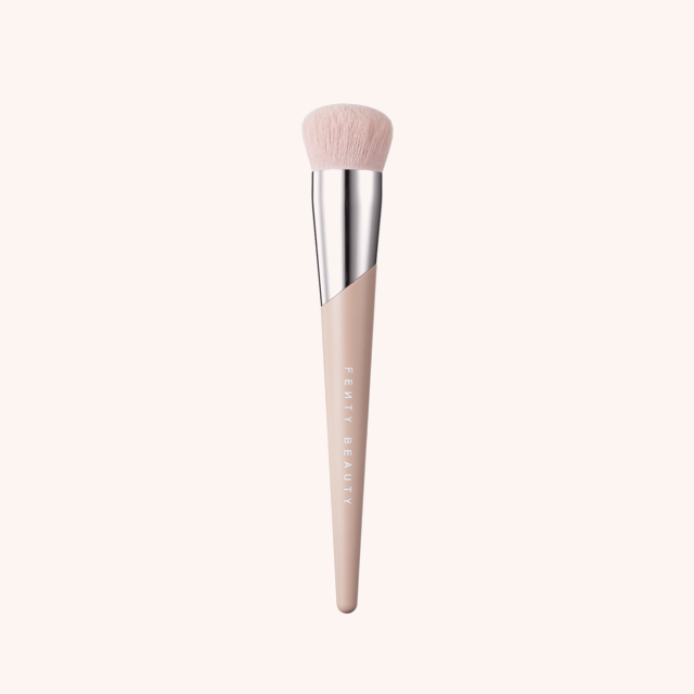 Kabuki-Buff Foundation Brush 115