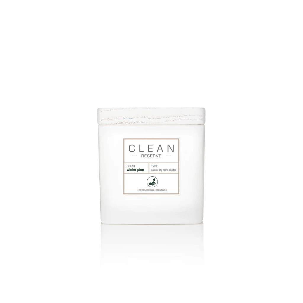 Clean Space Winter Pine Candle