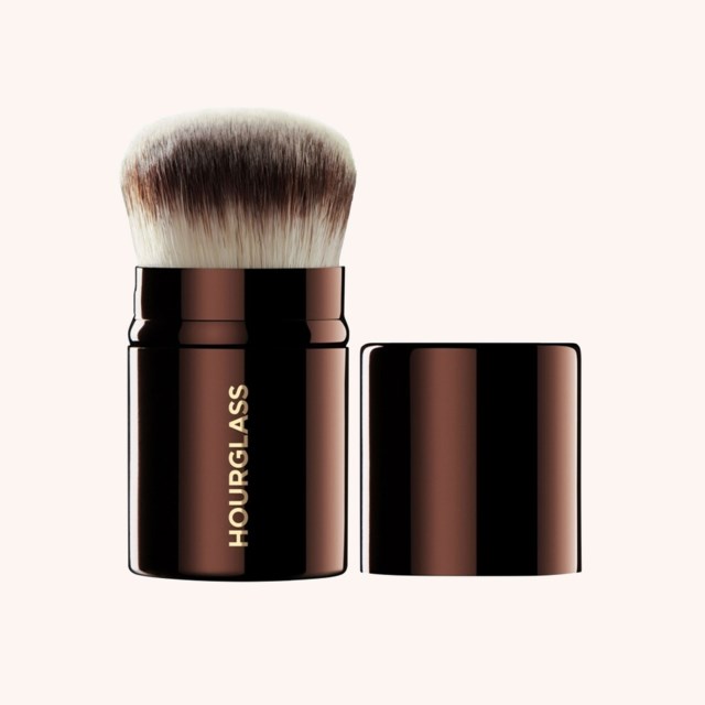 Retractable Kabuki Brush