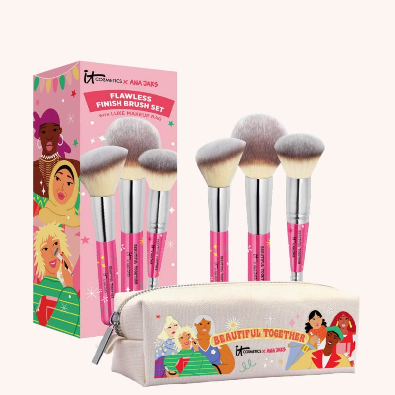 IT Cosmetics Beautiful Together Flawless Finish Brush Gift Box